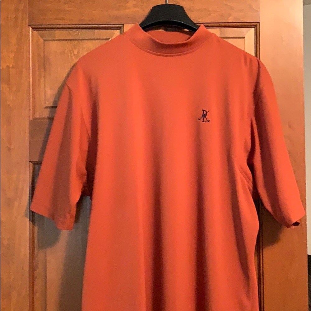 Men’s FootJoy golf shirt.